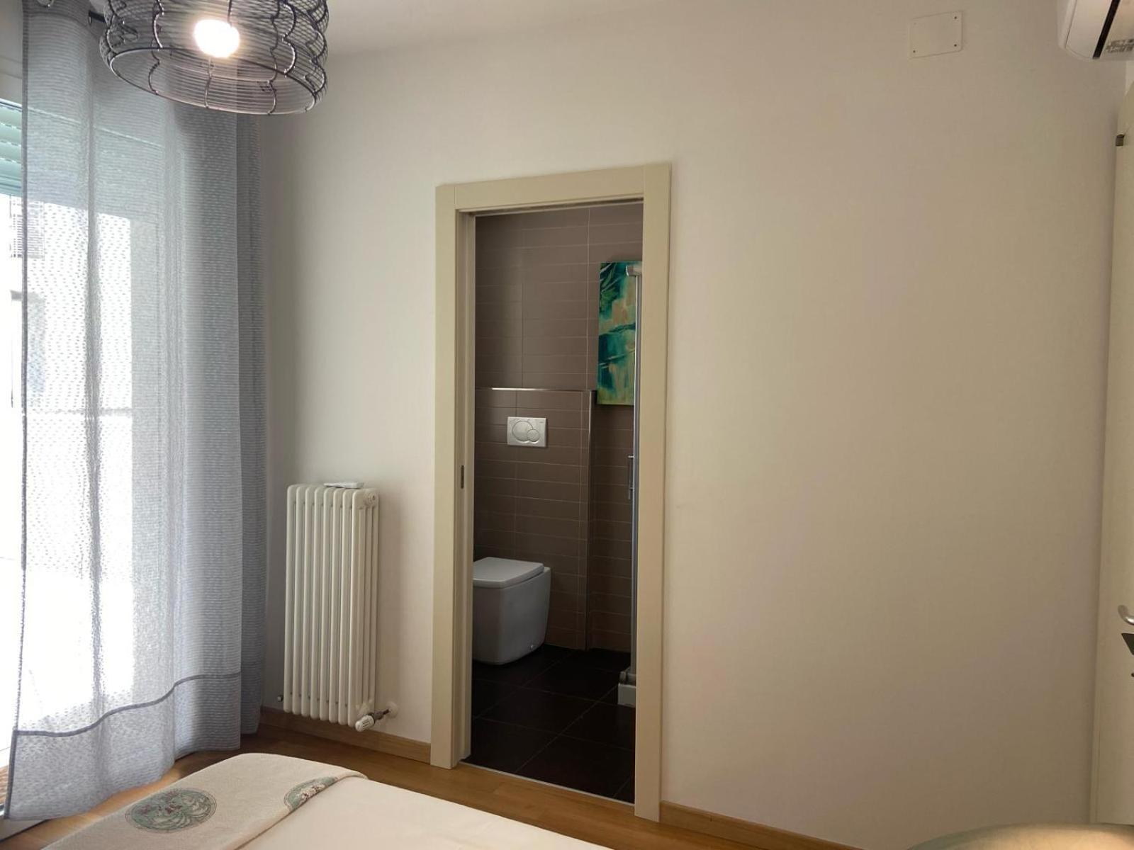 Ferienwohnung Casa Del Porto Pesaro Exterior foto
