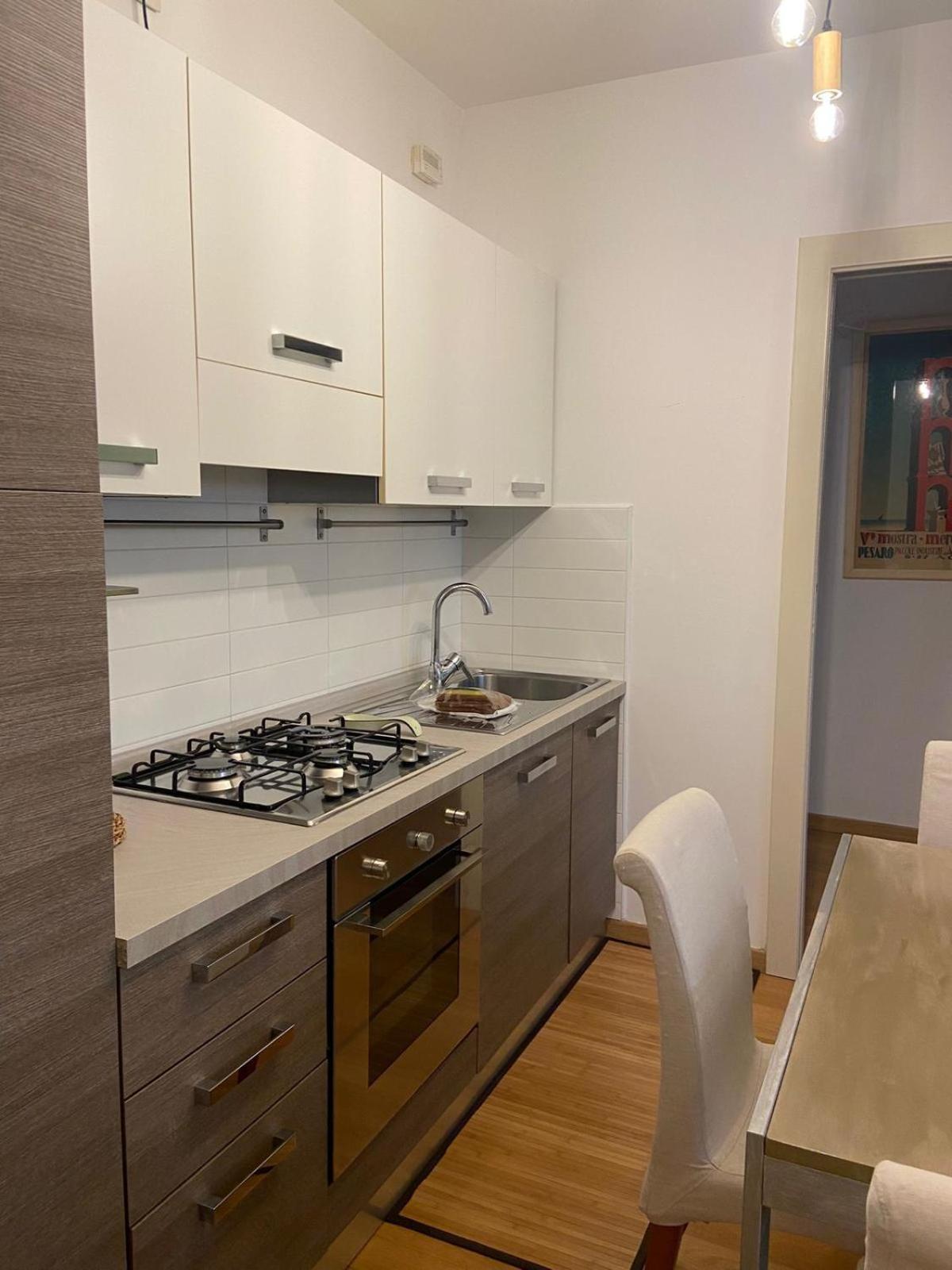 Ferienwohnung Casa Del Porto Pesaro Exterior foto